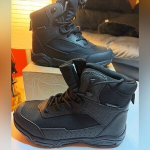 Men's Water-Resistant Work Boots Lightweight Tactical Boots Size 8